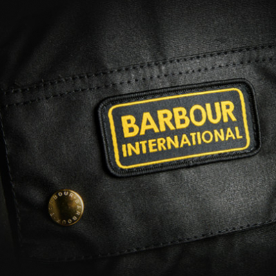Barbour International : marque emblématique dans l’univers motocycliste